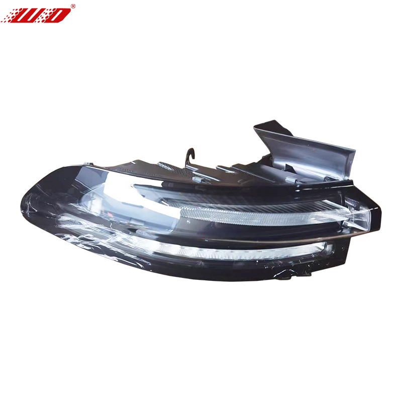 3.0.01.10.00208 - Leapmotor C10/C16 المصباح الخلفي الأيسر